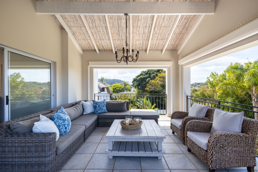 6 Bedroom Property for Sale in Lower Robberg Western Cape